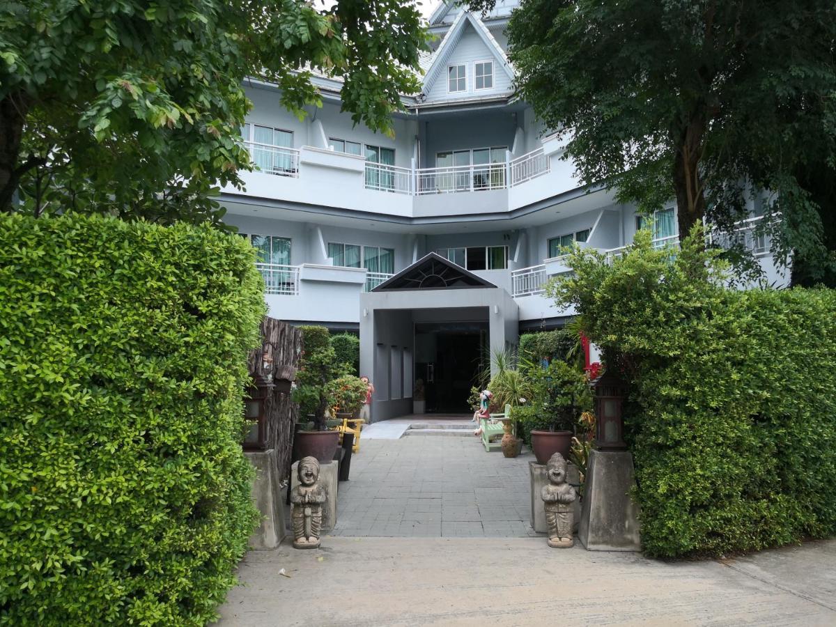 Baan Suksiri Hotel HHQ Exteriör bild