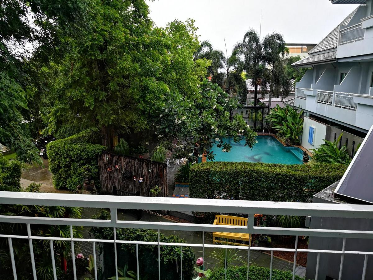 Baan Suksiri Hotel HHQ Exteriör bild