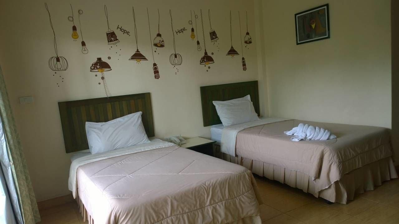 Baan Suksiri Hotel HHQ Exteriör bild